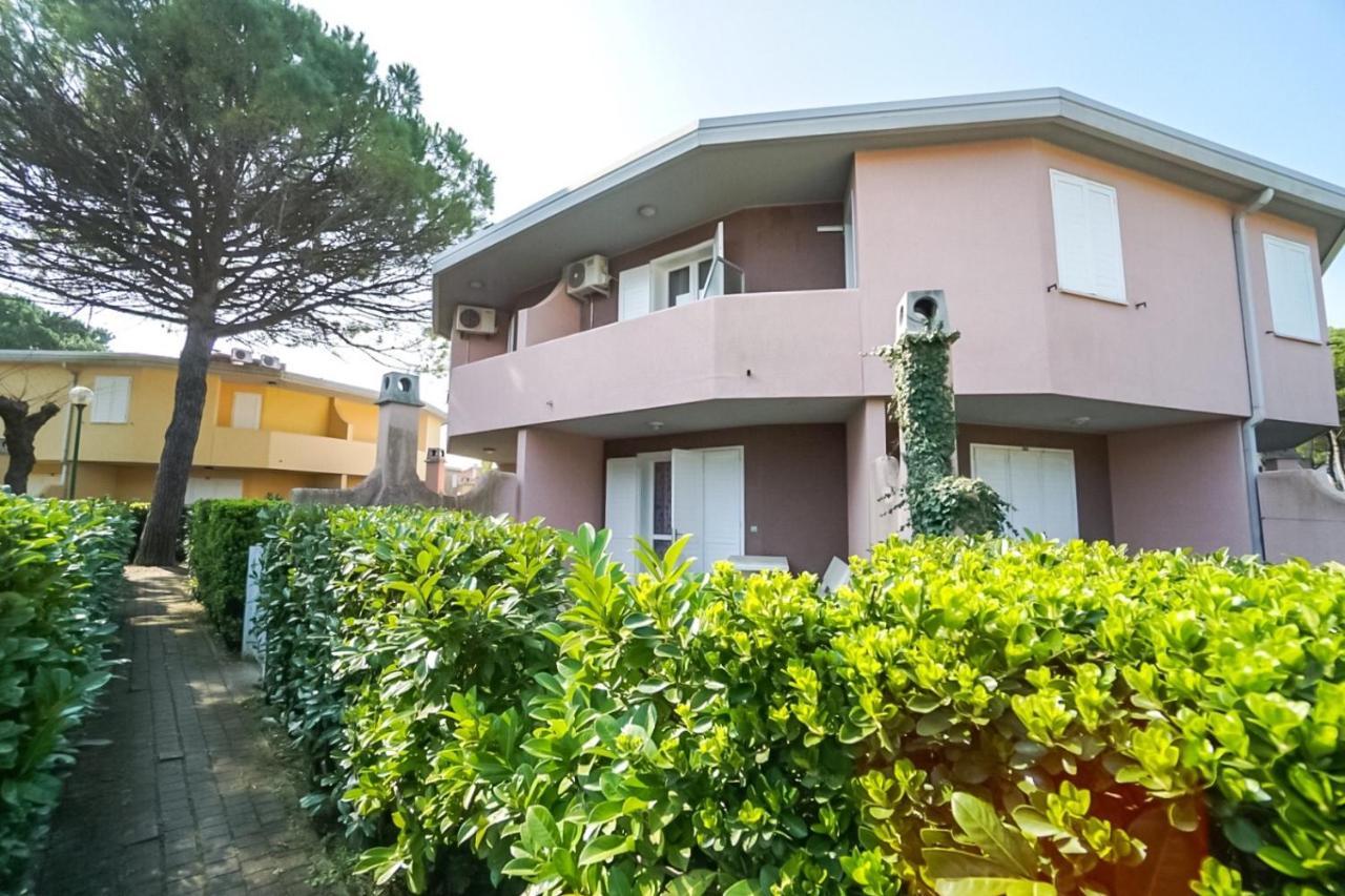 Villaggio Tivoli Bibione Exterior photo