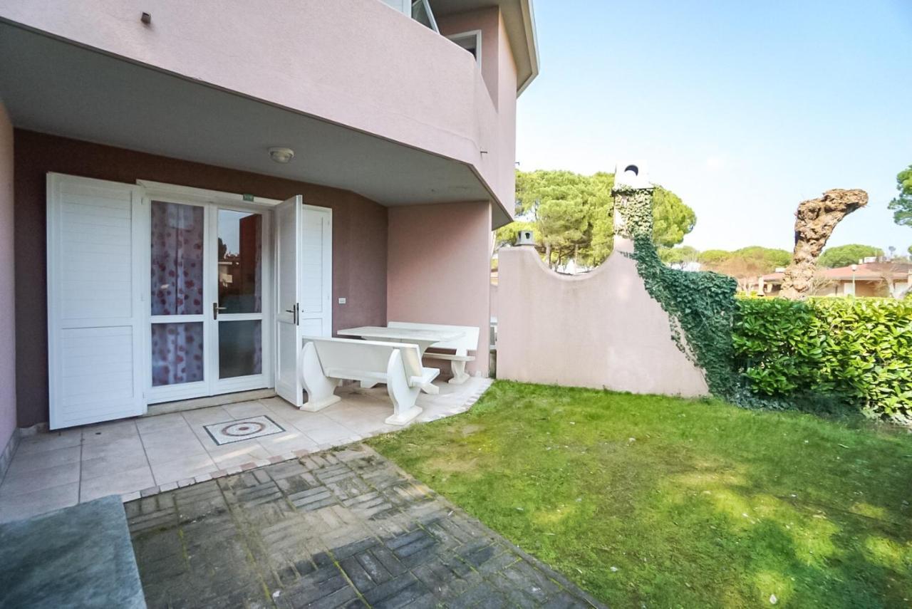 Villaggio Tivoli Bibione Exterior photo